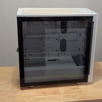 Carbide Series 275R Tempered Glass Mid-Tower Gaming Case